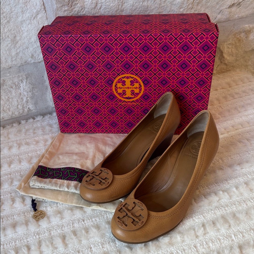 Tory Burch Women Shoes 👠- Size : 7.5 - Picture 1 of 10